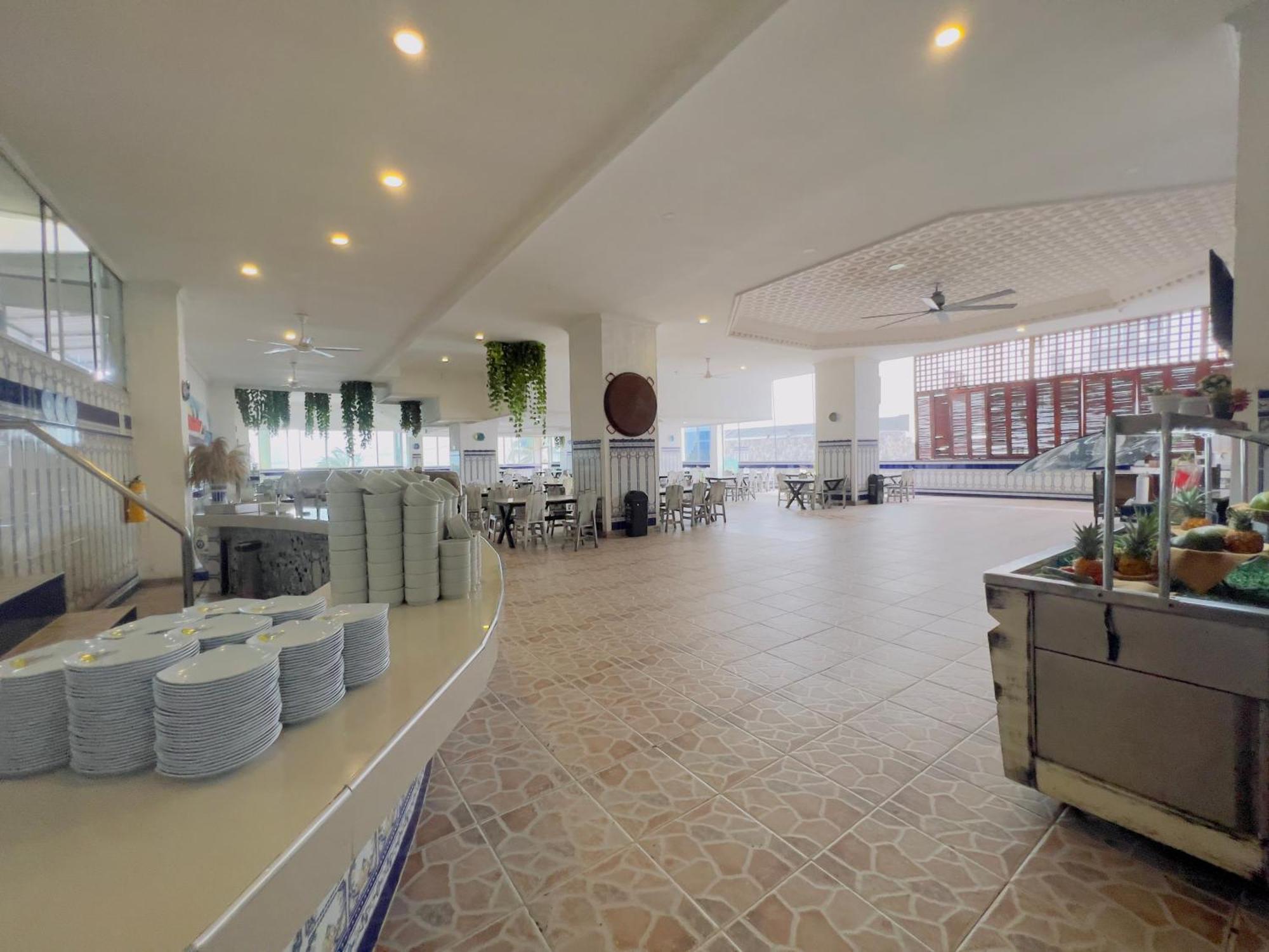Hotel Costa Del Sol — Photos 3
